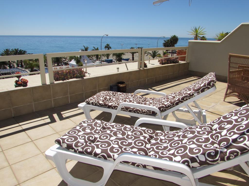 Home4Holidays Nerja Szoba fotó